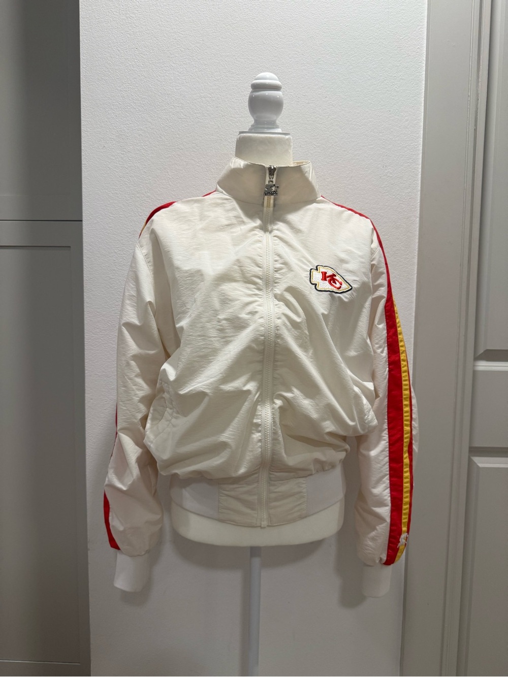 Starter Kansas City Chiefs NFL Track Jacket White Red M
